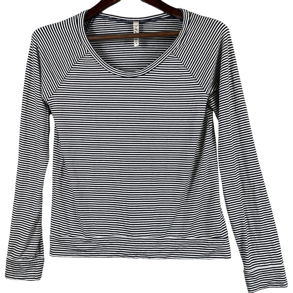 Womens Medium Navy White Striped Long Sleeve Scoop Neck Lace Up Back Casual Top